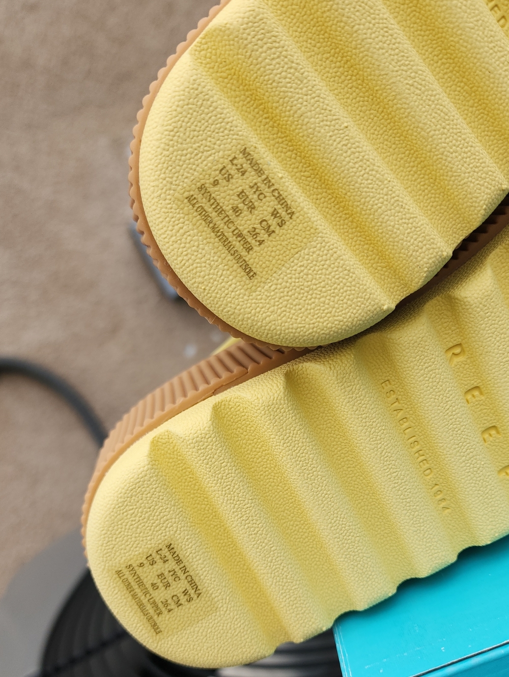 New Reef Water Vista Higher Yellow Platform Sandals, Sz. 9 - Picture 7 of 7